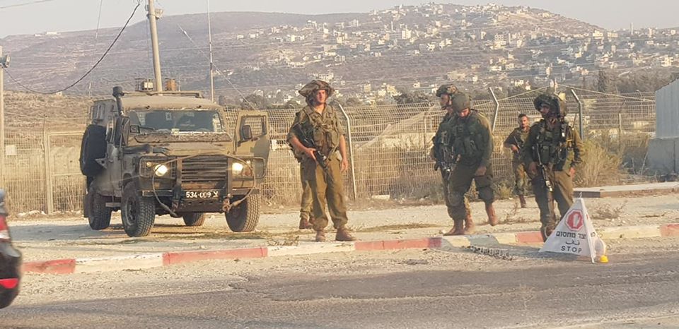 قوات الاحتلال تعتقل 3 فلسطينيين من الخليل وبيت لحم