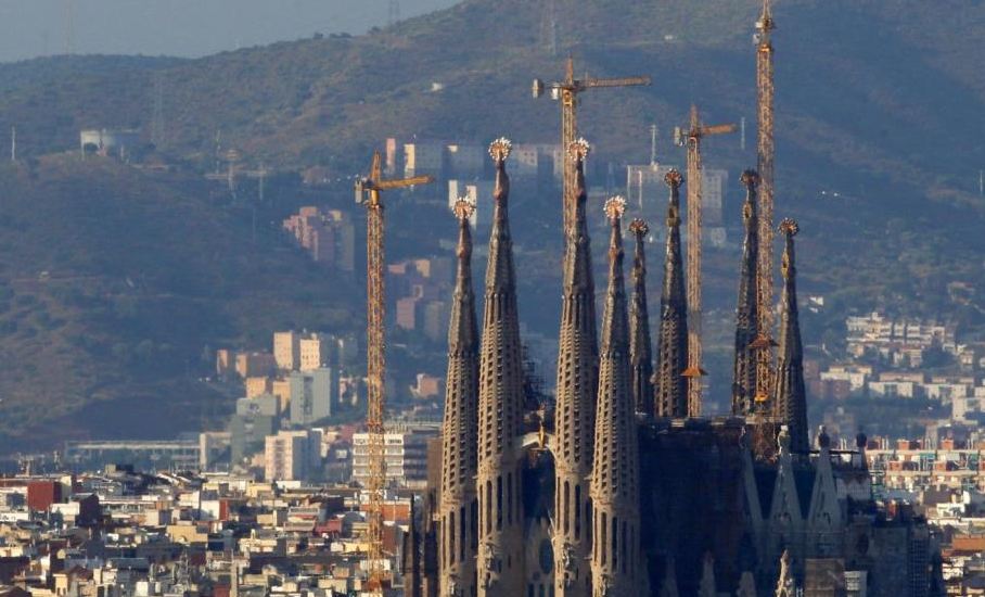 كاتدرائية إسبانية تحصل على ترخيص بعد 130 عاما من بدء البناء