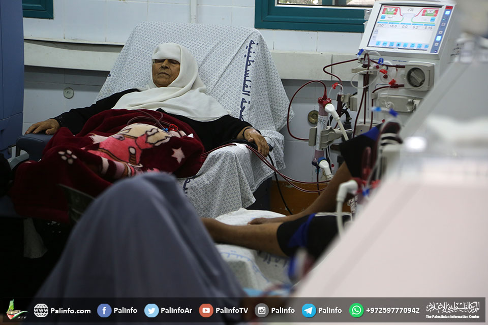 الصحة بغزة تحذر من عواقب تقليص السلطة التحويلات الطبية