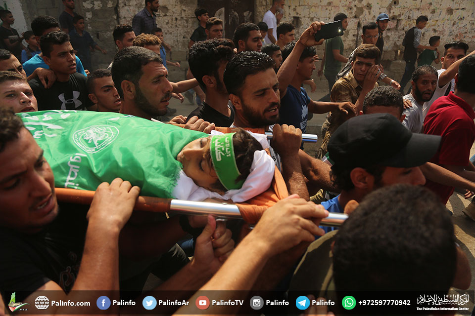 جنازة الشهيد الطفل فارس السرساوي من مدينة غزة