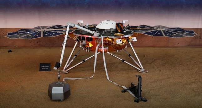 ناسا تعلن هبوط مركبة على المريخ لاستكشاف باطن الكوكب