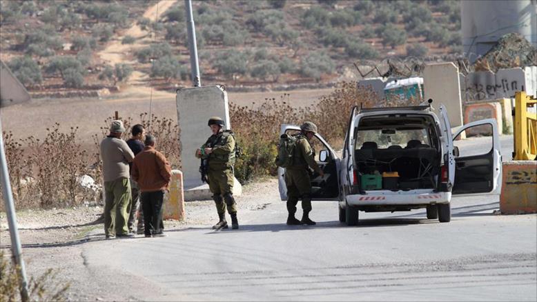 إجراءات إسرائيلية مشددة غرب رام الله وإعاقة للحركة عند مدخل النبي صالح