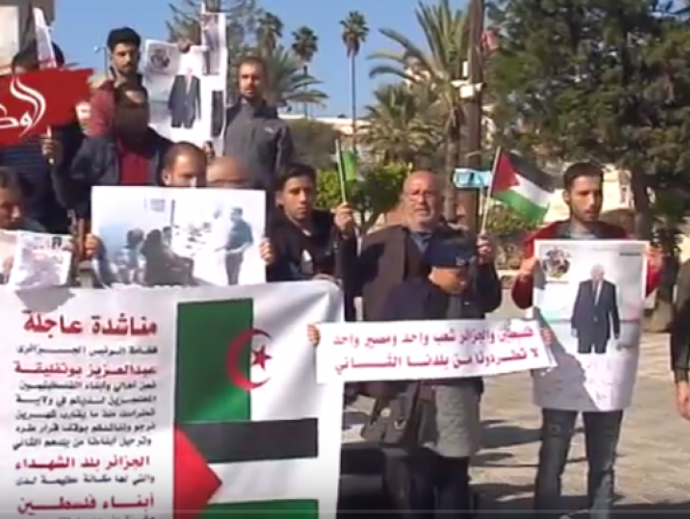 أهالي الفلسطينيين المحتجزين في الجزائر يناشدون إطلاق سراحهم