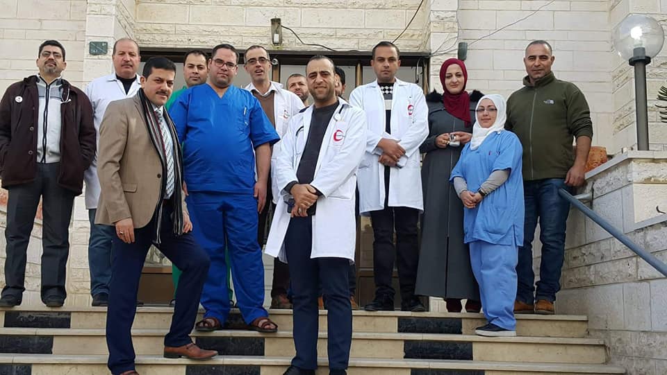 نقابة الأطباء تعلن العصيان المدني والسبب قرار عباس
