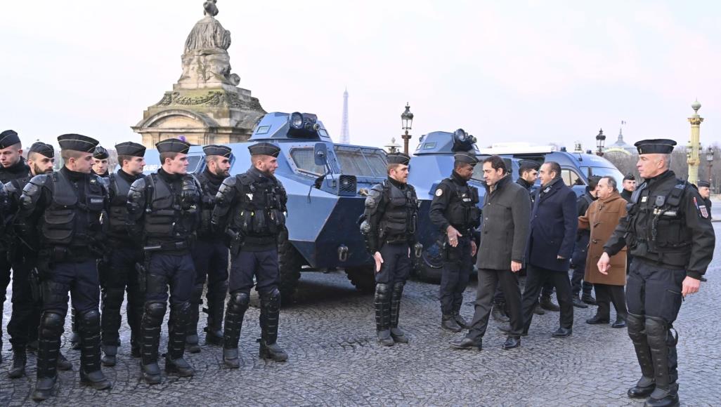 اعتقالات واستنفار أمني في فرنسا يسبق انطلاق مظاهرات السترات الصفراء
