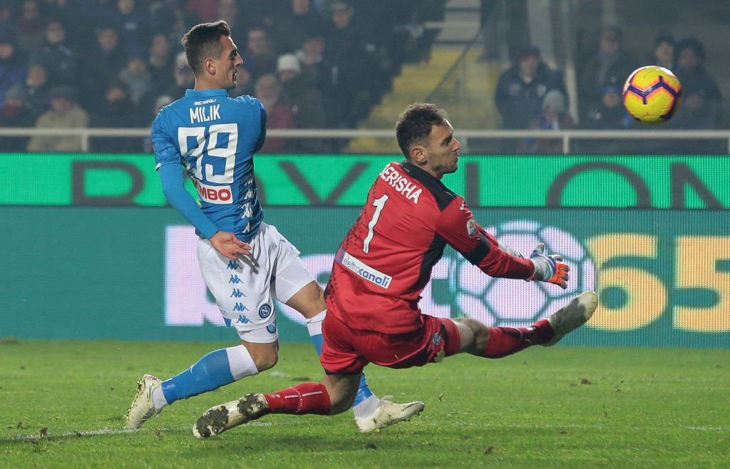 الدوري الإيطالي .. فوز شاق لنابولي على أتالانتا