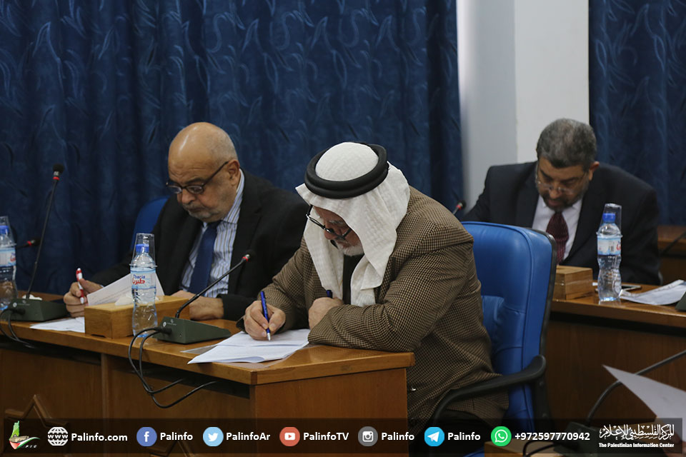 جلسة للتشريعي بغزة لمناقشة مشروع القرار الأمريكي لإدانة حماس