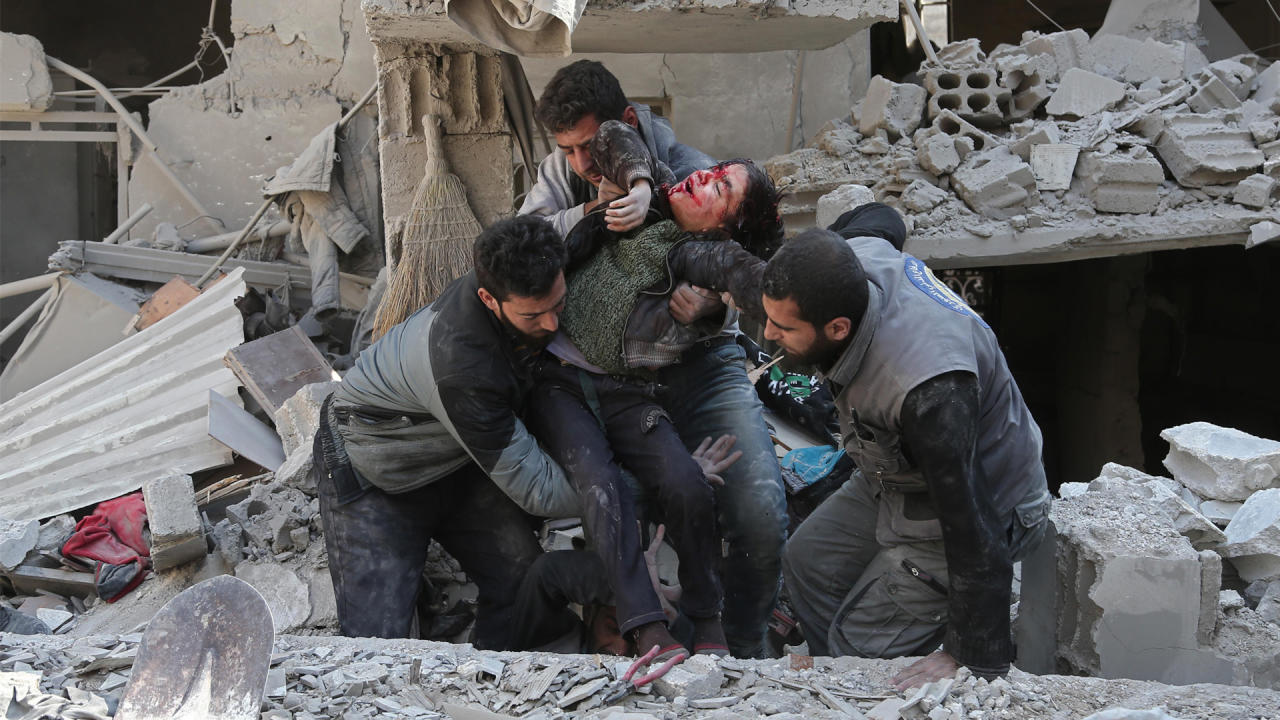 بعد إقرار الهدنة.. 7 قتلى مدنيين وقصف بالكلور السام في الغوطة