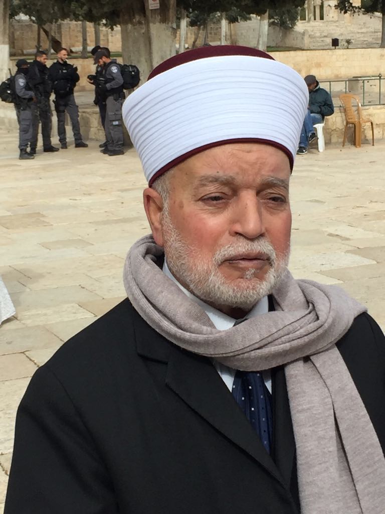 مفتي القدس: اعتداء الاحتلال على المساجد يرمي لفرض أمر واقع