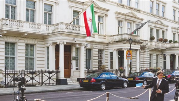 طهران تتهم الشرطة البريطانية بـ التقصير في حماية سفارتها