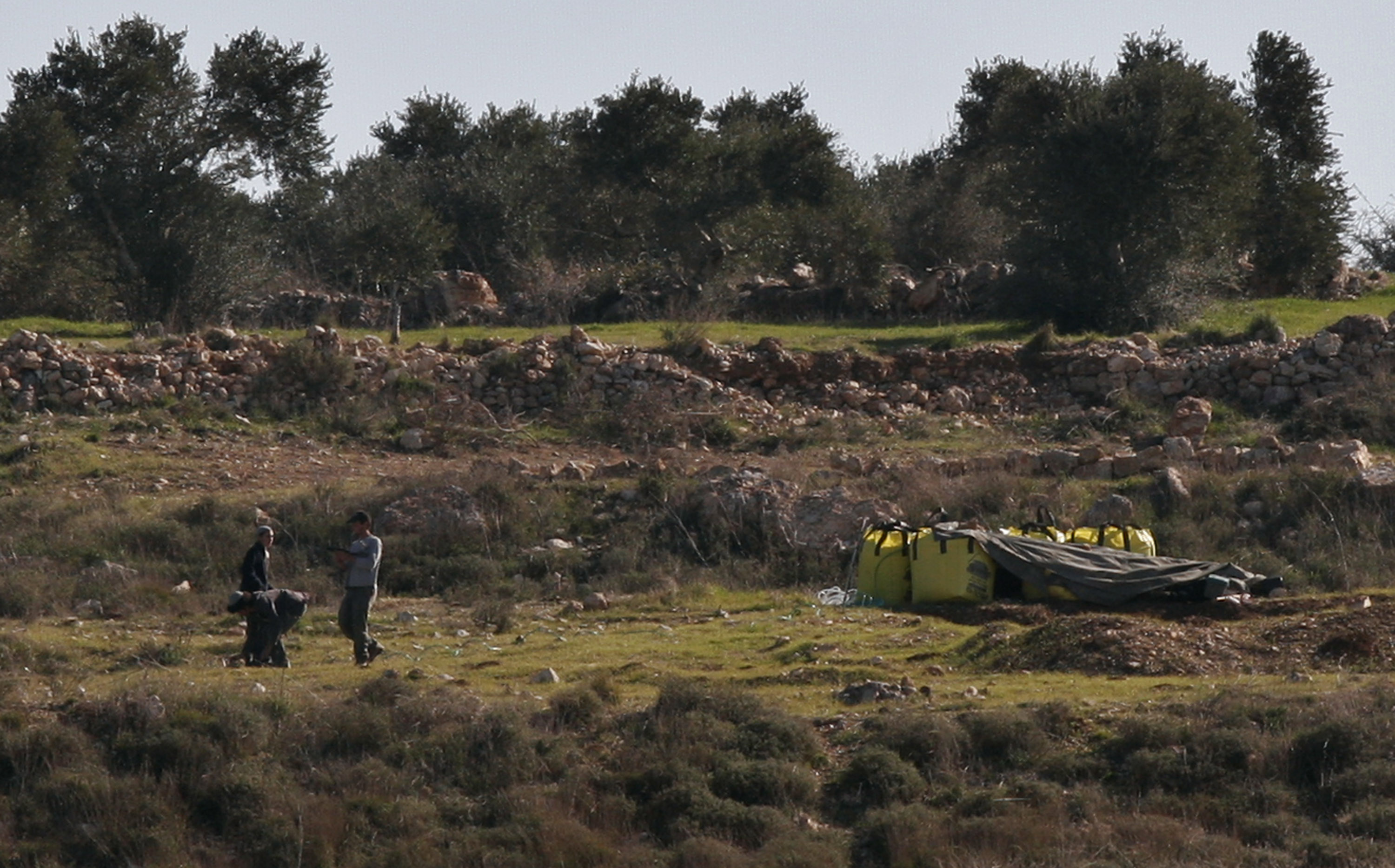 إصابة 5 فلسطينيين خلال مواجهات مع مستوطنين قرب نابلس