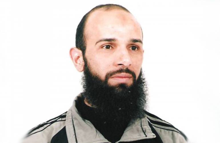أبو هاشم.. أشواق تأسرها قضبان إسرائيلية مند 20 عامًا