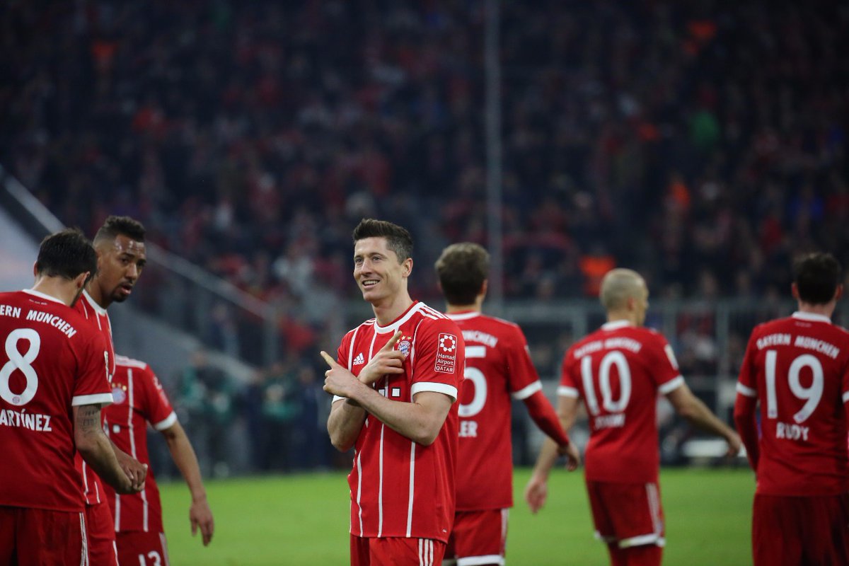 البايرن يسحق دورتموند بسداسية بيضاء في الدوري الألماني