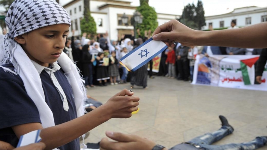 الجالية الفلسطينية في إندونيسيا تستهجن زيارة ستاكوف لـإسرائيل