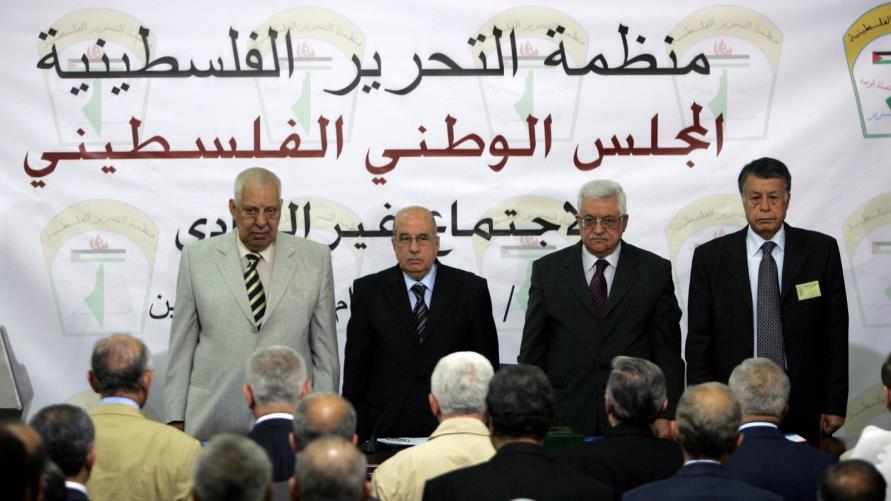 عباس يستنجد حماية خارجية ضد فعاليات معارضة لاجتماع الوطني