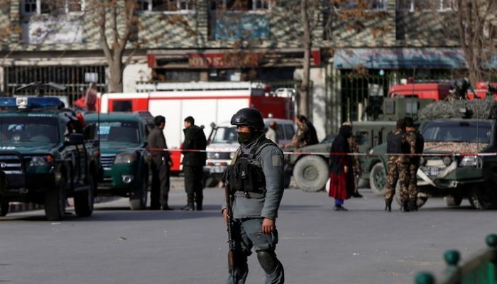 إصابة 7 من عناصر الشرطة الأفغانية ومدنيين في انفجارين منفصلين