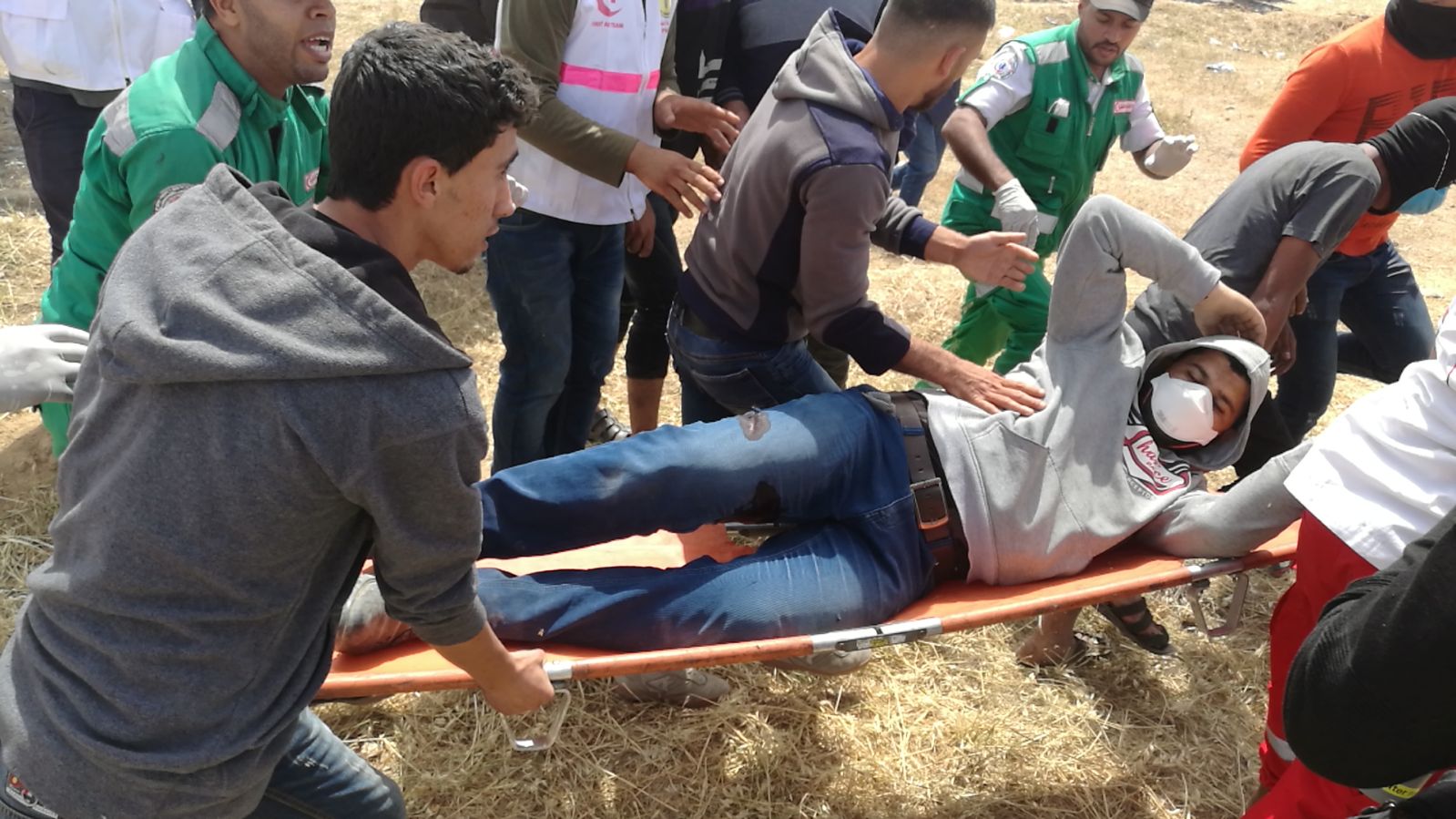 العفو الدولية تطالب بوضع حد لاستخدام القوة ضد المتظاهرين بغزة