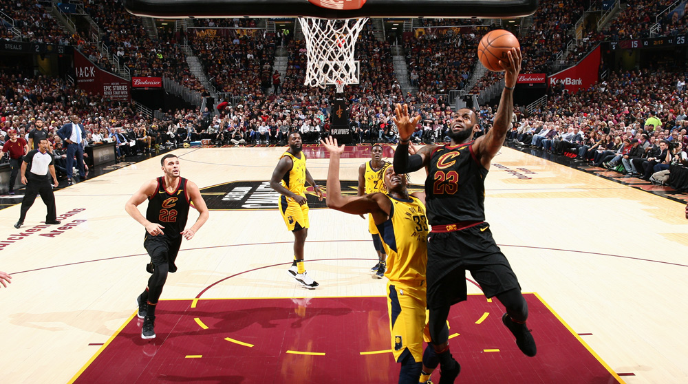 NBA .. روكتس إلى الدور الثاني وكليفلاند على مشارف التأهل