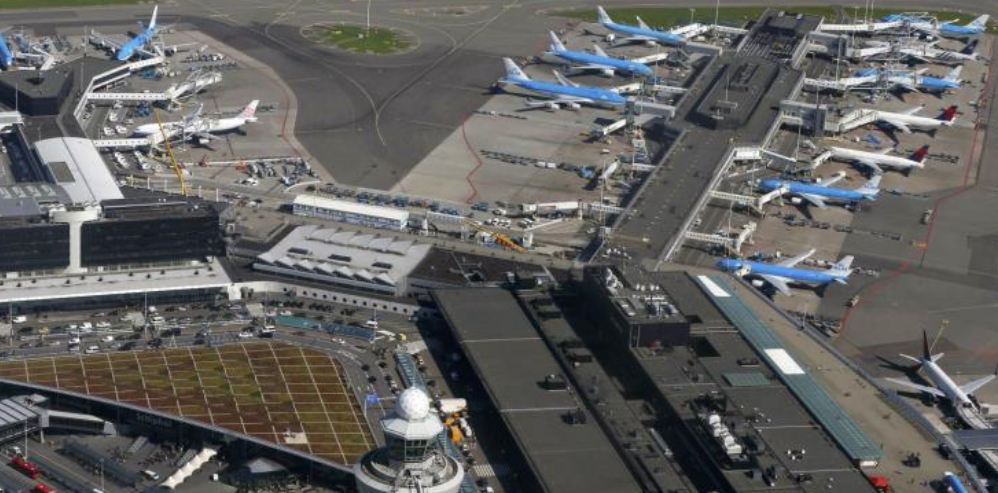 انقطاع الكهرباء يعطل الحركة بثالث مطار في أوروبا