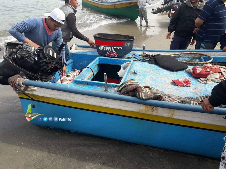 إصابة 3 صيادين برصاص بحرية الاحتلال في بحر غزة