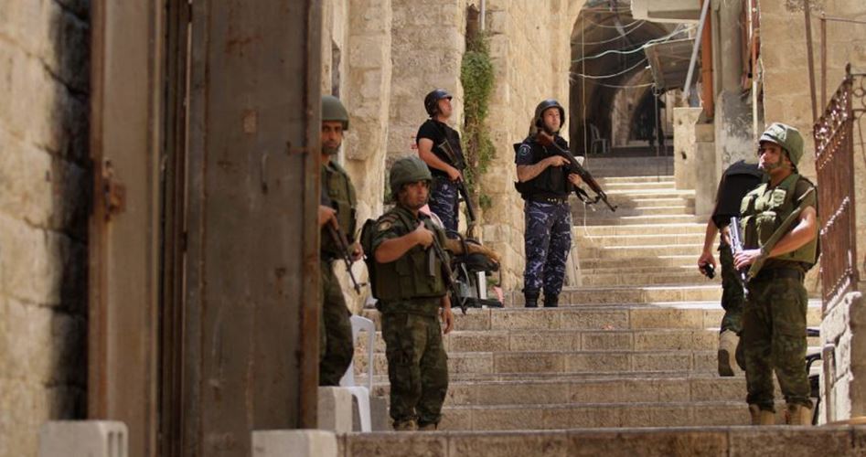 أجهزة السلطة تعتقل 6 مواطنين في الضفة الغربية