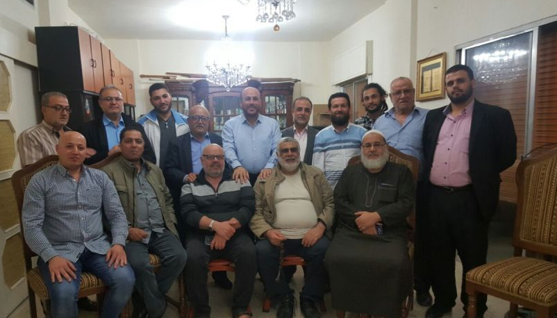 حماس تستقبل روابط الأحياء ولجانها بمخيم عين الحلوة