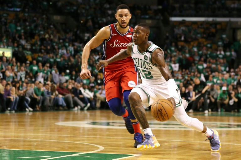 NBA ..بوسطن يتقدم على فيلادلفيا في البلاي أوف
