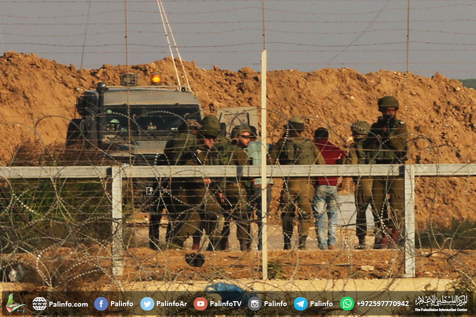 الاحتلال يعتقل مواطنيْن شرق غزة