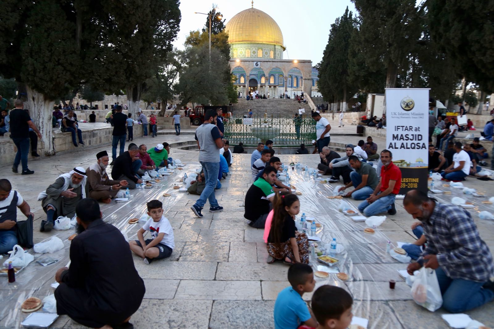 القدس الدولية: المظاهر الإسلامية هدفا للاحتلال بالقدس خلال رمضان