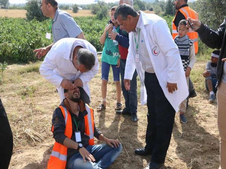 مركز حقوقي يطالب الصليب بتوفير حماية للطواقم الطبية بغزة