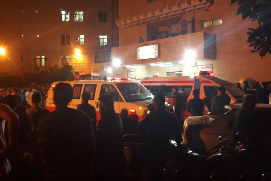 الصحة: الاحتلال يستخدم مسيراته لإرهاب المرضى والأطباء في شهداء الأقصى