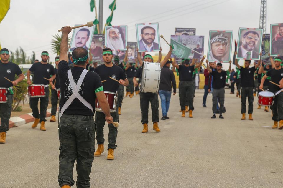 قادة الشهداء والأسرى حاضرون في دعاية إسلامية بيرزيت