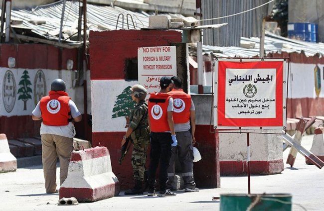 قرار بإزالة البوابات الإلكترونية من مداخل مخيمات الفلسطينيين بلبنان