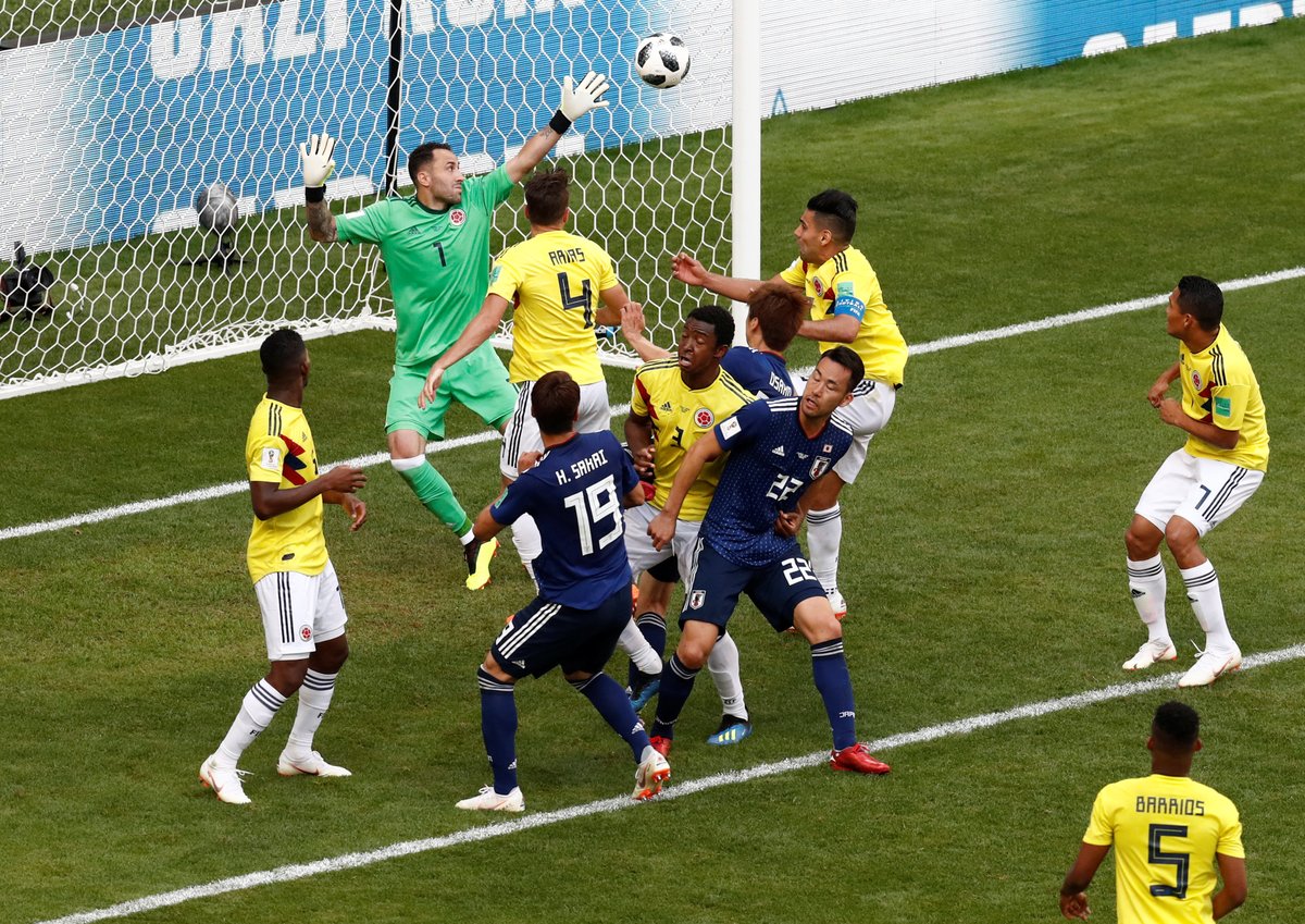 اليابان تتغلب على كولومبيا