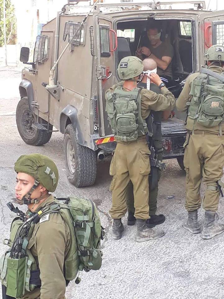 الاحتلال يعتقل مقدسيًّا بزعم إلقاء زجاجة حارقة على قوة إسرائيلية