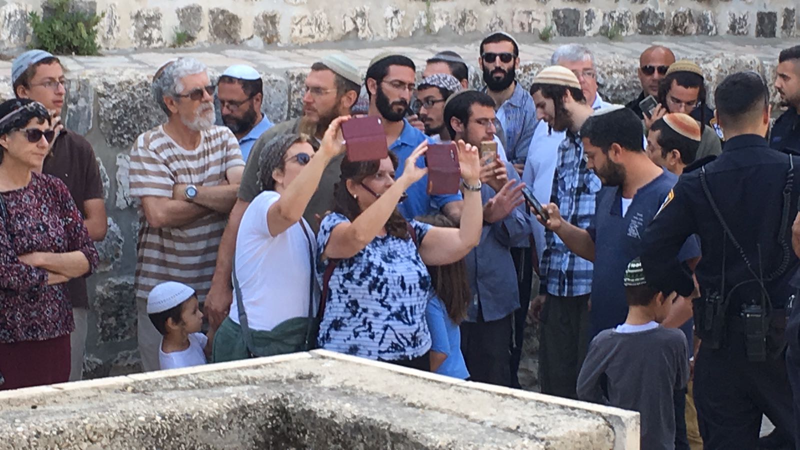 الأوقاف الأردنية تدين سماح محكمة إسرائيلية بصلوات تلمودية بالأقصى