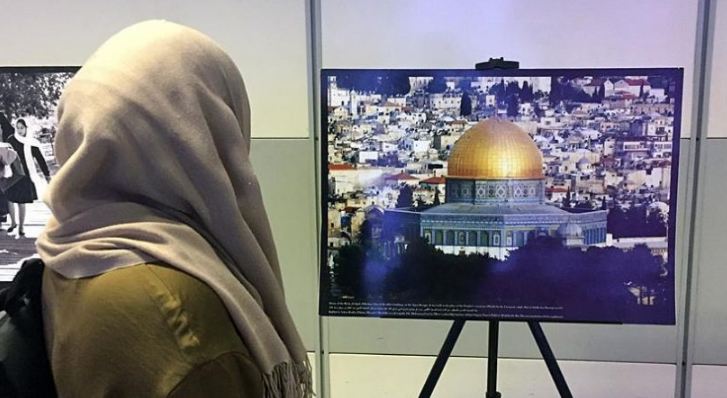 معرض صور من فلسطين في محطة مترو إسطنبول
