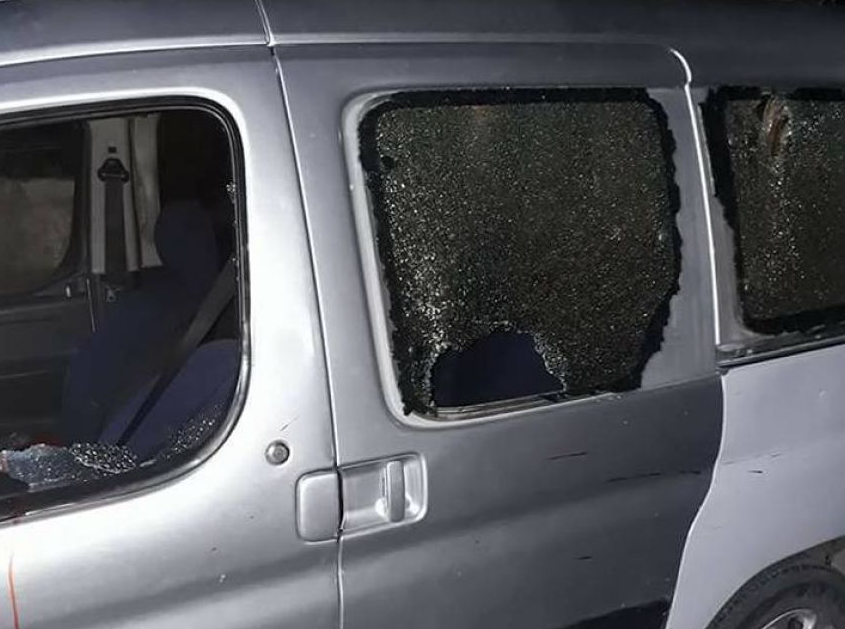 إصابة مواطن وأطفاله باعتداء للمستوطنين جنوب نابلس