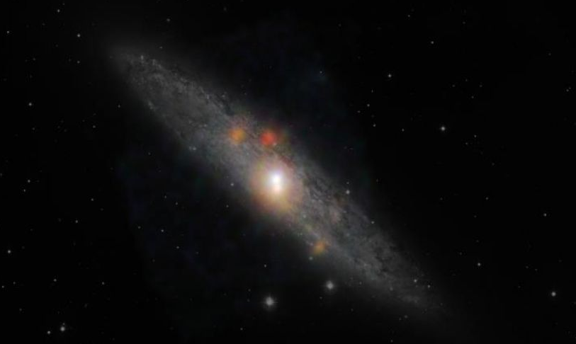 اكتشاف ثقب أسود هائل في قلب مجرة صغيرة