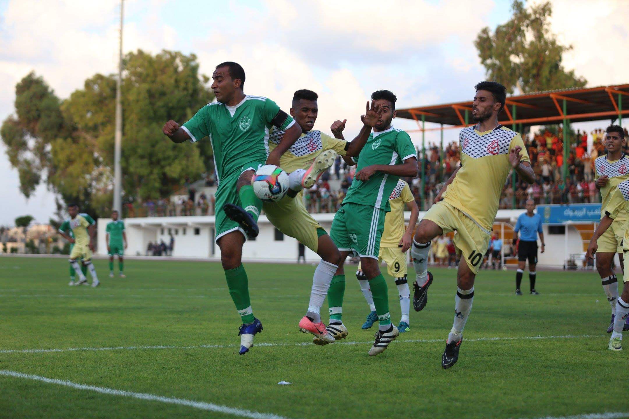 الاتحاد يتغلب على الخدمات في ديربي خانيونس وتعادل الصداقة مع شباب رفح