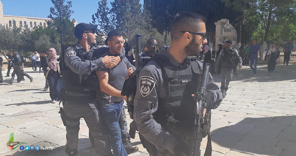 الاحتلال يعتقل اثنين من حُراس الأقصى