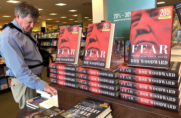 رقم قياسي بمبيعات كتاب الخوف عن ترمب