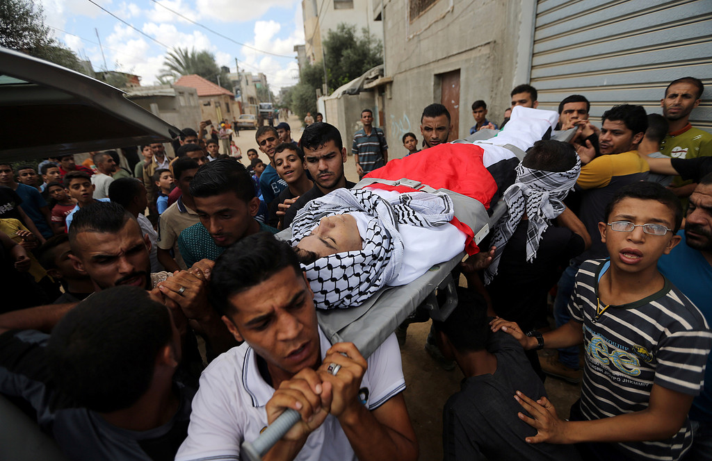 194 شهيدًا فلسطينيًّا في غزة منذ نهاية مارس الماضي