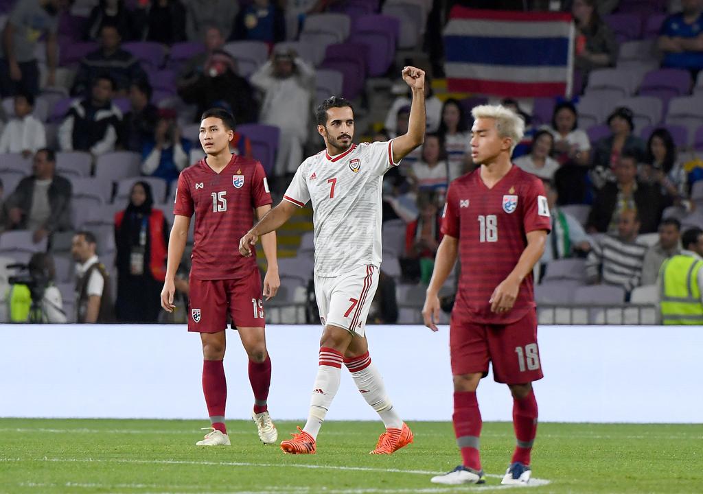 الإمارات وتايلاند إلى ثمن نهائي كأس آسيا