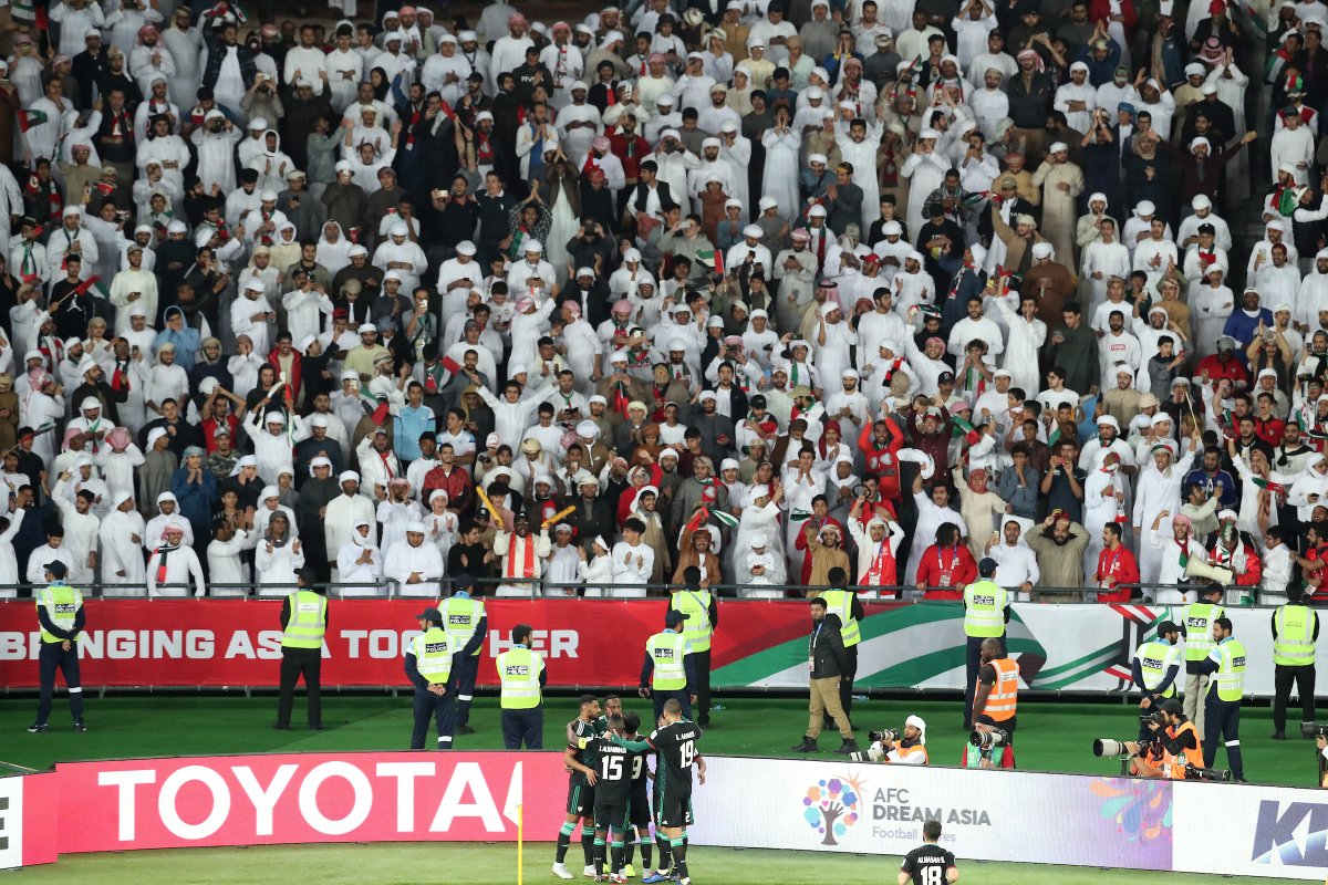 الإمارات تتغلب على قيرغيزستان بشق النفس وتبلغ ربع نعائي كأس آسيا