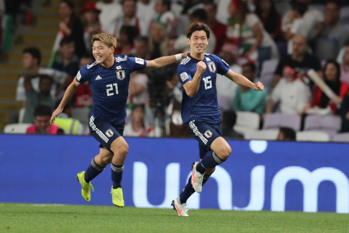 اليابان تهزم إيران بثلاثية وتبلغ نهائي كأس آسيا