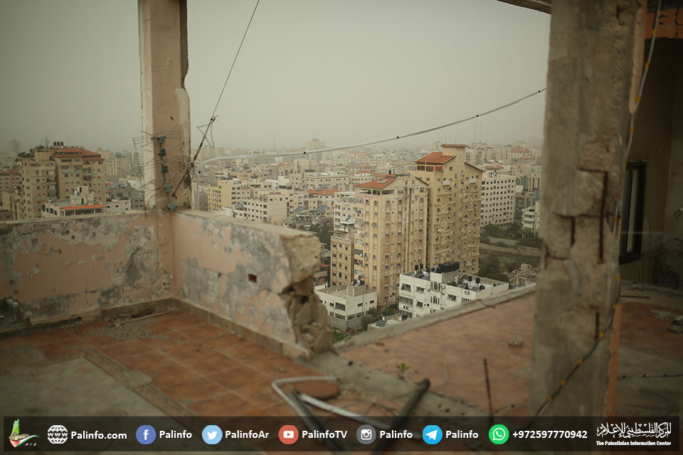 عاصفة رملية وأجواء شديدة البرودة في غزة
