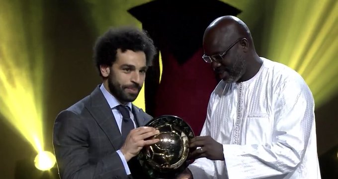 محمد صلاح يتوج بجائزة أفضل لاعب في أفريقيا لعام 2018