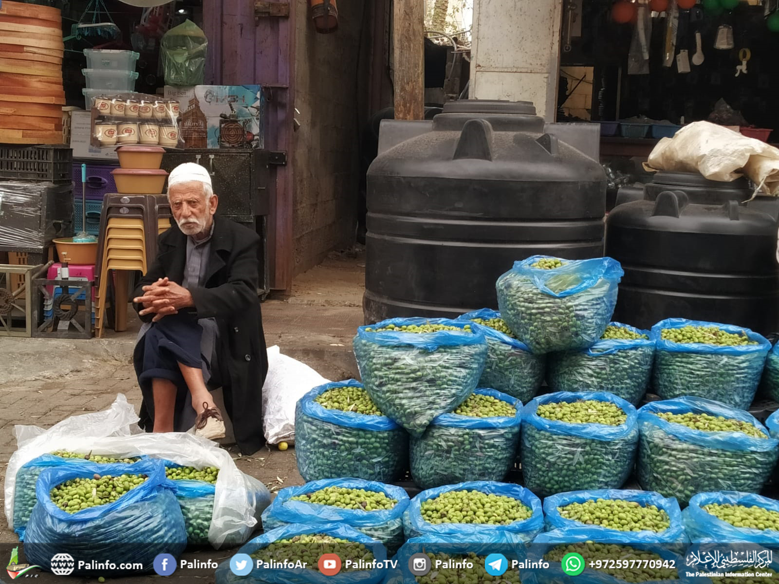 سوق الزيتون.. أحد المعالم الشهيرة بخانيونس جنوبي قطاع غزة