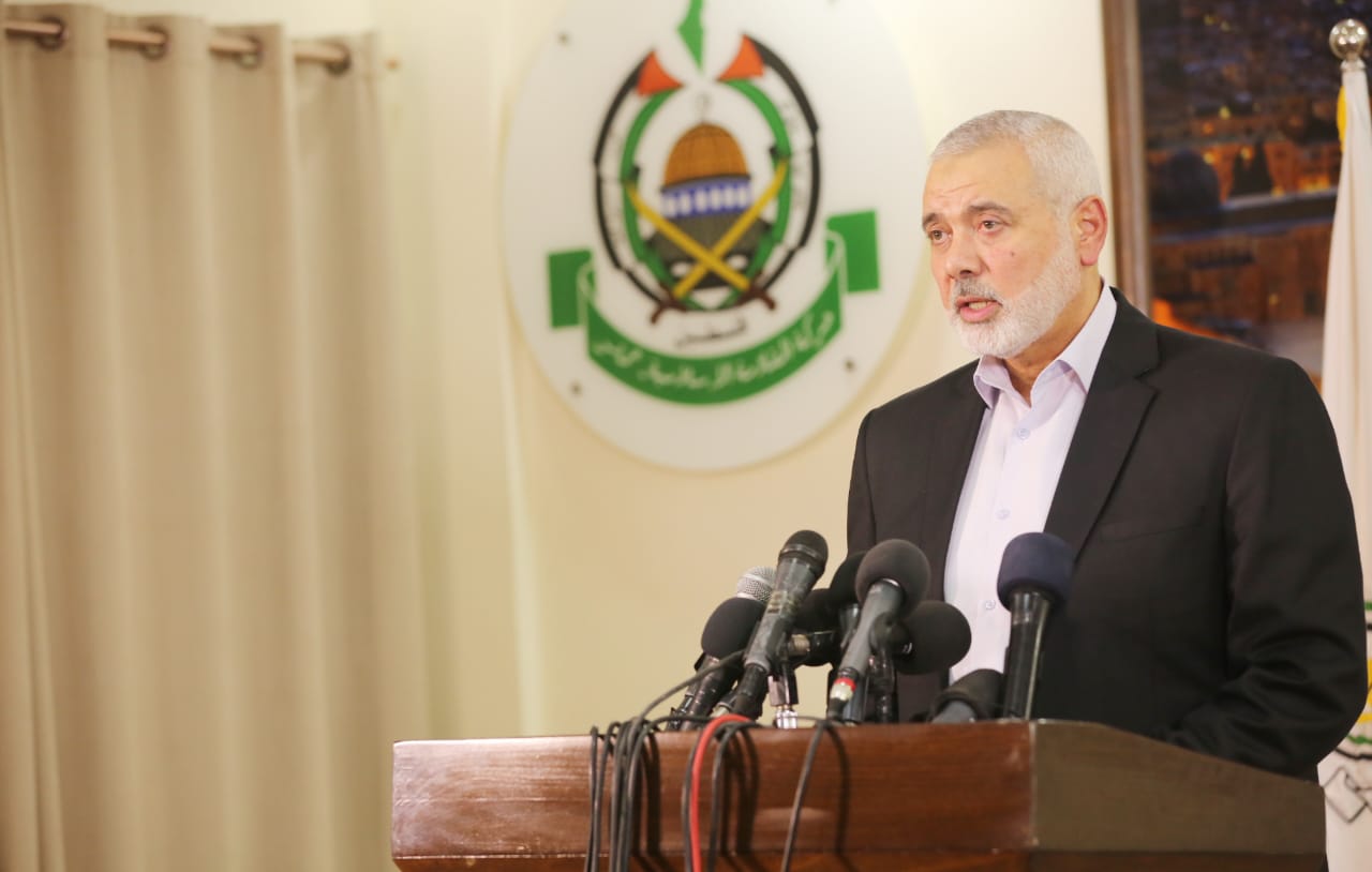 حماس تدعم مخيمات اللاجئين في لبنان بنصف مليون دولار